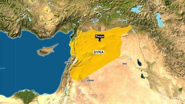 【ＩＳＩＳ】同性愛者処刑の画像を公開　ビルから突き落とす(CNN) [3/8]