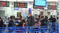 中国、外国人渡航者の受け入れ再開　ビザ発給も