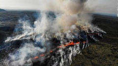 アイスランド首都南郊で火山噴火　空港には影響なし