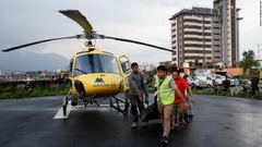 ネパールの観光ヘリ、エベレスト付近で墜落　６人全員死亡