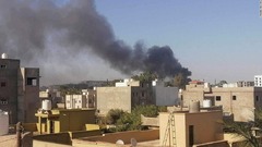 リビア首都で対立勢力が衝突　２７人死亡、１０６人負傷