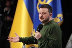 ウクライナ大統領、兵士動員の改正法案に署名