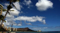 ハワイを舞台にしたエルビス・プレスリーの映画の中で、最もヒットしたのが１９６１年のミュージカル「ブルー・ハワイ」だ