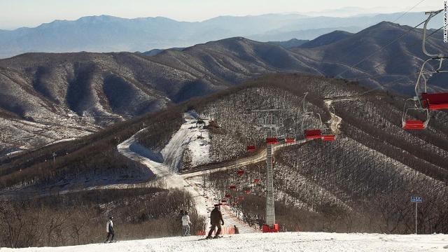 北朝鮮にはこれまで、ゲレンデが山奥に１カ所しかなかったという