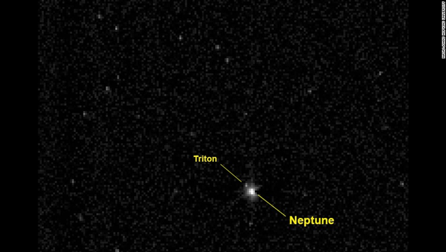 昨年８月に探査機は海王星の軌道よりも外側に