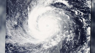台風１３号＝NASA