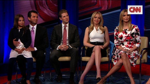 壇上にはトランプ氏の４人の子どもたちも勢ぞろいした