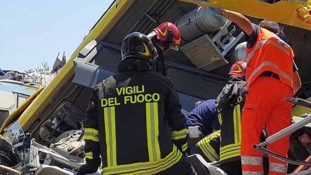 死者がさらに増える恐れも出ている＝Vigili del Fuoco