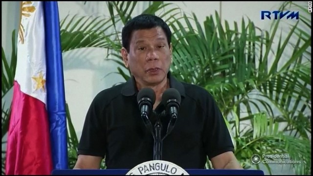 フィリピンのドゥテルテ大統領は自身をヒトラーなぞらえる発言をしていた