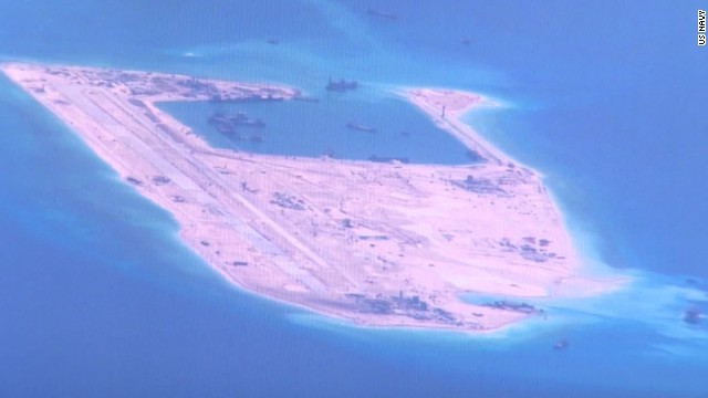 中国が南シナ海に造成した人工島