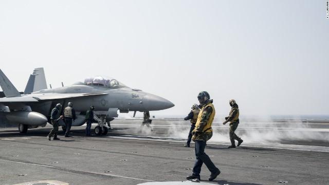 米海軍のＦＡ１８戦闘機がイランの無人機に異常接近される出来事があった