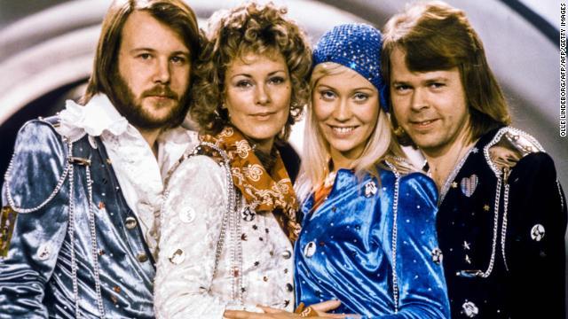 スウェーデンのポップグループ「ＡＢＢＡ」が新曲２曲を録音