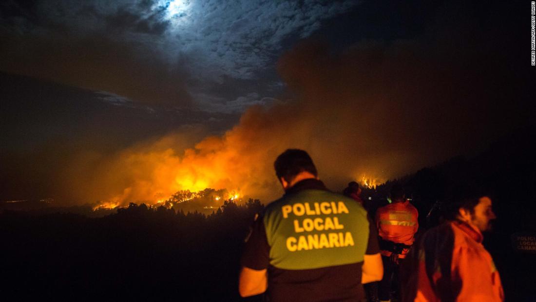 カナリア諸島でまた大規模な山火事 ９０００人以上が避難 Cnn Co Jp