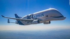 エアバスの大型貨物機「ベルーガＸＬ」、正式運航開始