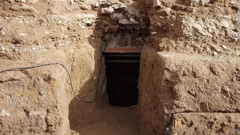 ローマの地下から伝説の建国者に奉献されたとみられる小神殿が見つかった/Courtesy Parco archeologico del Colosseo