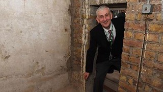 英国の議会内で、１７世紀に作られた「秘密の扉」が見つかった