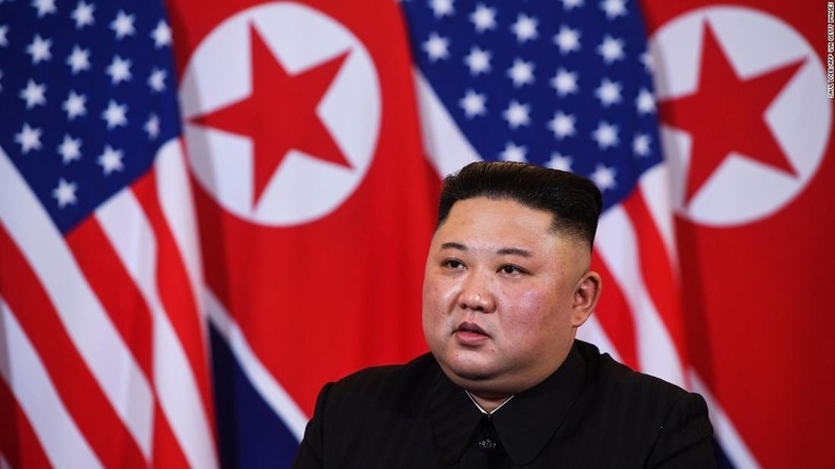 韓国軍によれば、北朝鮮が飛翔体３発を発射した/Saul Loeb/AFP via Getty Images