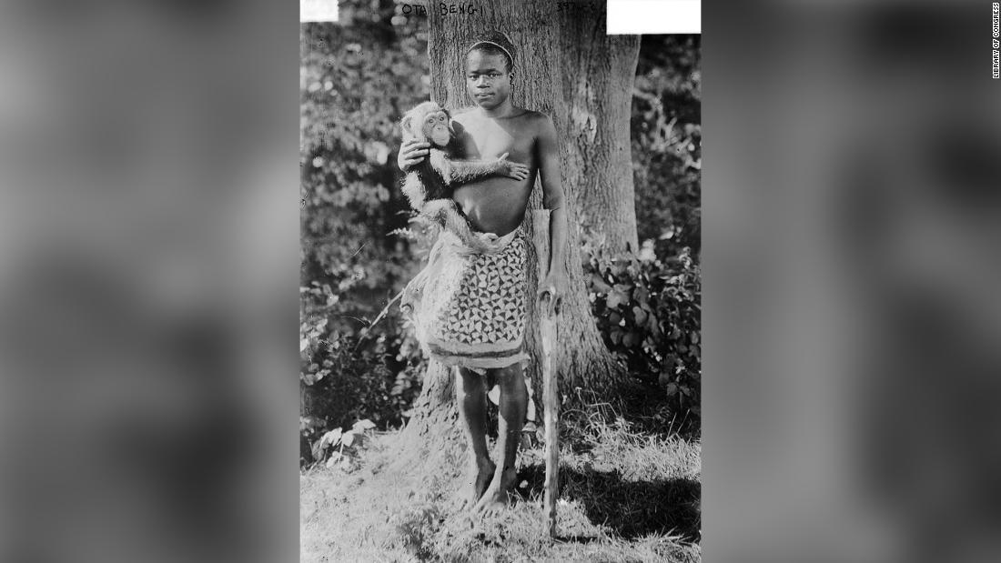 Cnn Co Jp アフリカ人男性をサル舎で見せ物に ｎｙの動物園 １１４年後に謝罪