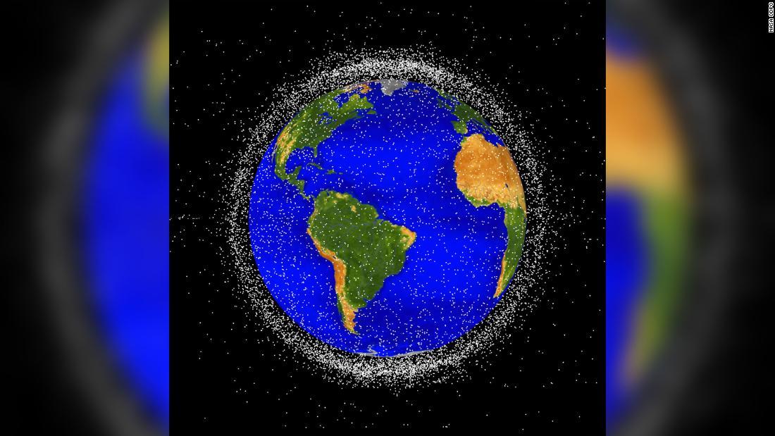 Cnn Co Jp 旧ソ連の人工衛星と中国のブースター 大型の残骸が宇宙空間でニアミス