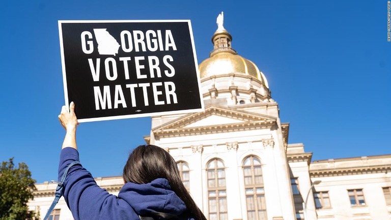 米ジョージア州議会で選挙改正法案が迅速に可決された/Megan Varner/Getty Images