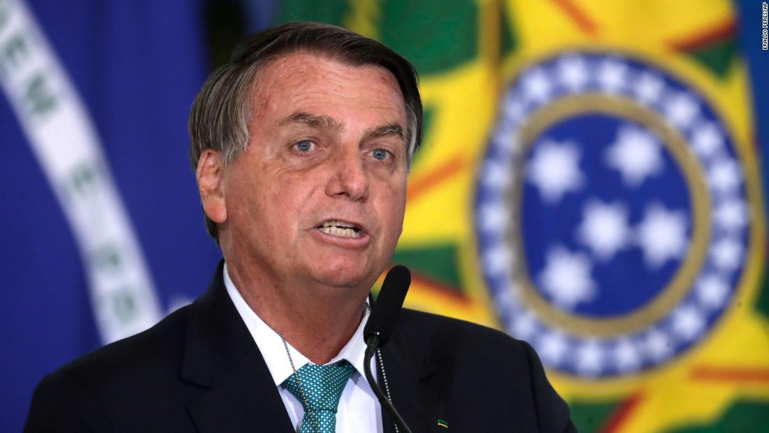 Cnn Co Jp ブラジル大統領 サッカー南米選手権の受け入れを明言