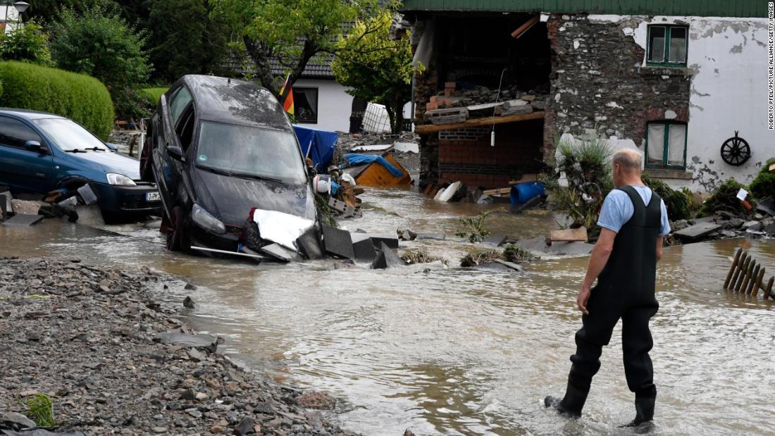 Cnn Co Jp ドイツで推定１３００人の安否不明 欧州４カ国で大規模な洪水被害 1 2