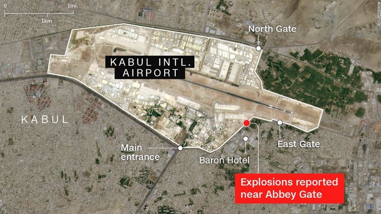 カブール空港付近で自爆攻撃 米兵１３人 アフガン人９０人超が死亡 1 2 Cnn Co Jp