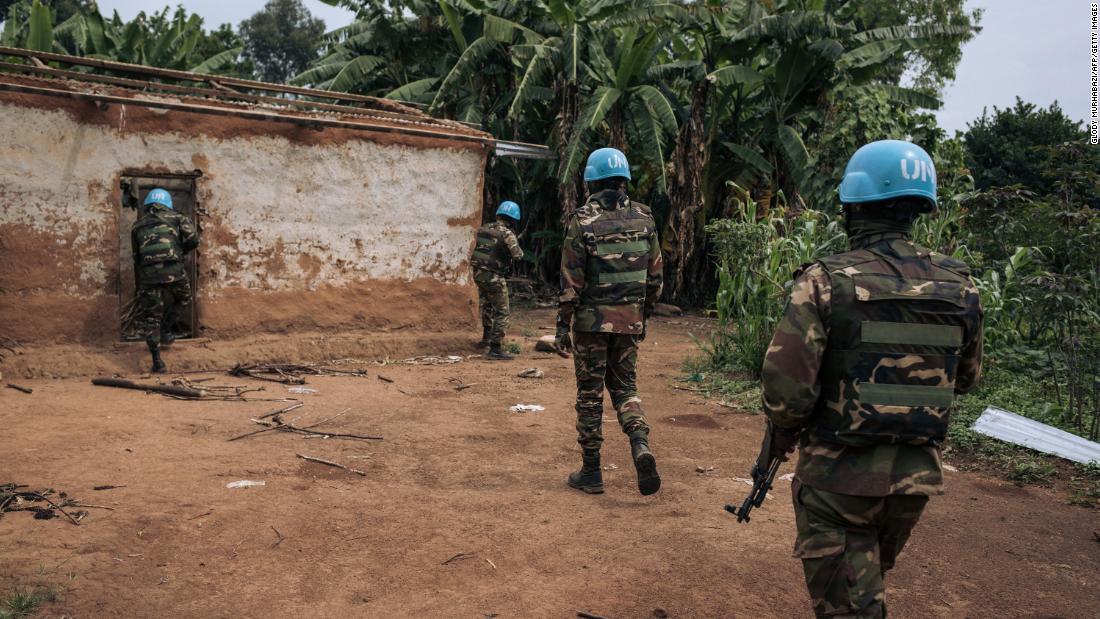 コンゴで国連ヘリ墜落、８人全員死亡 - CNN.co.jp