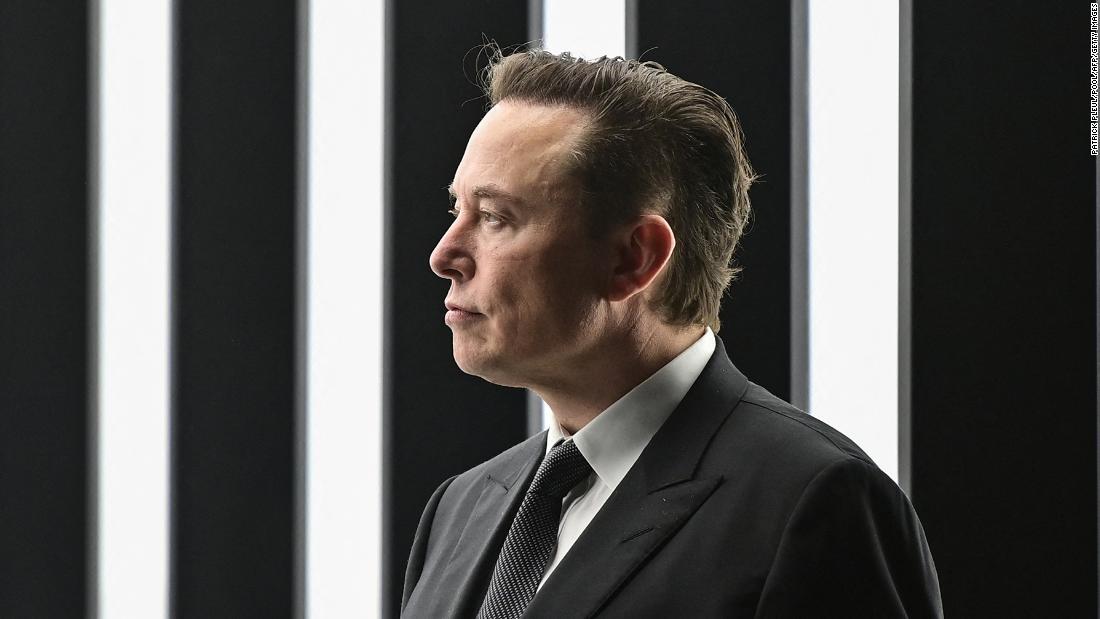 イーロン・マスク氏、テスラ従業員にオフィス復帰を要求 - CNN.co.jp