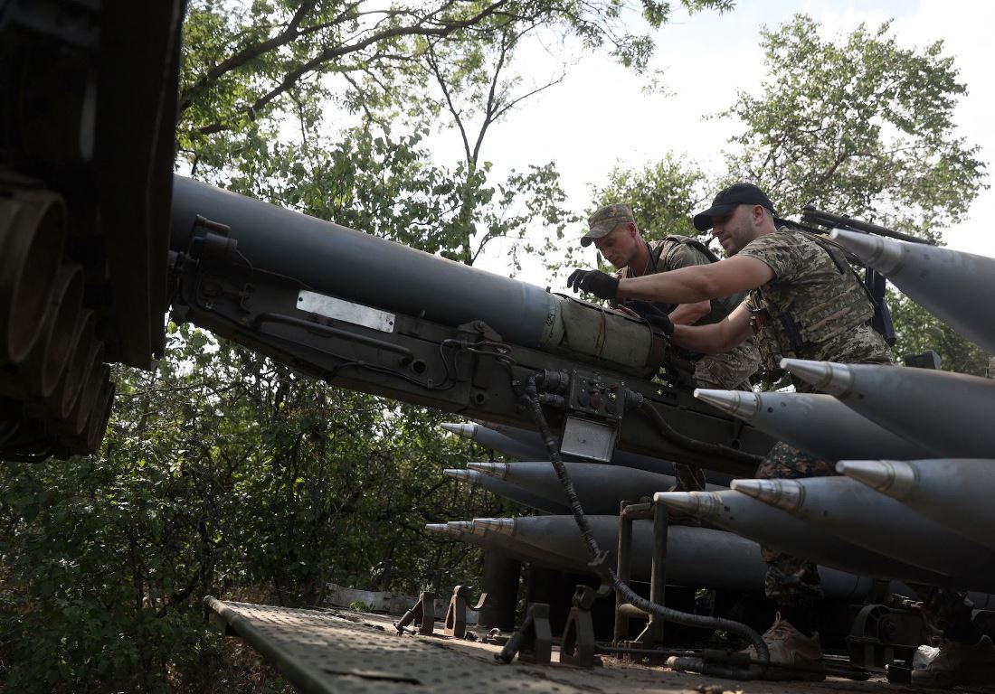 最新アイテムを海外通販 ウクライナ戦争 ウクライナ軍払い下げ 戦闘T