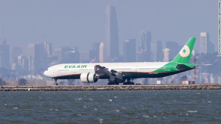 １８位：エバー航空/Tayfun Coskun/Anadolu Agency/Getty Images