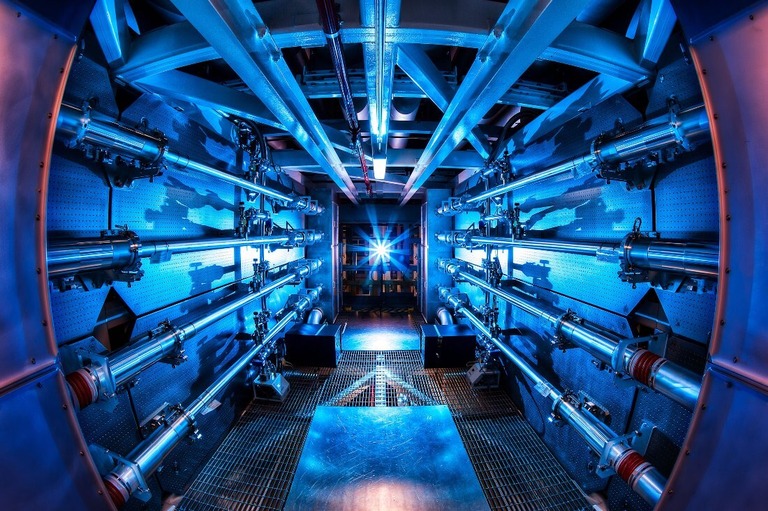 核融合で投入上回るエネルギー生み出す「歴史的成果」　米エネルギー省