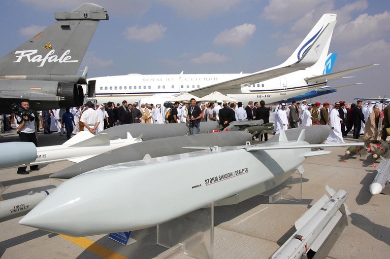 巡航ミサイル「ストームシャドー」＝２００５年１１月２０日、ドバイ航空ショー/Rabih Moghrabi/AFP/Getty Images