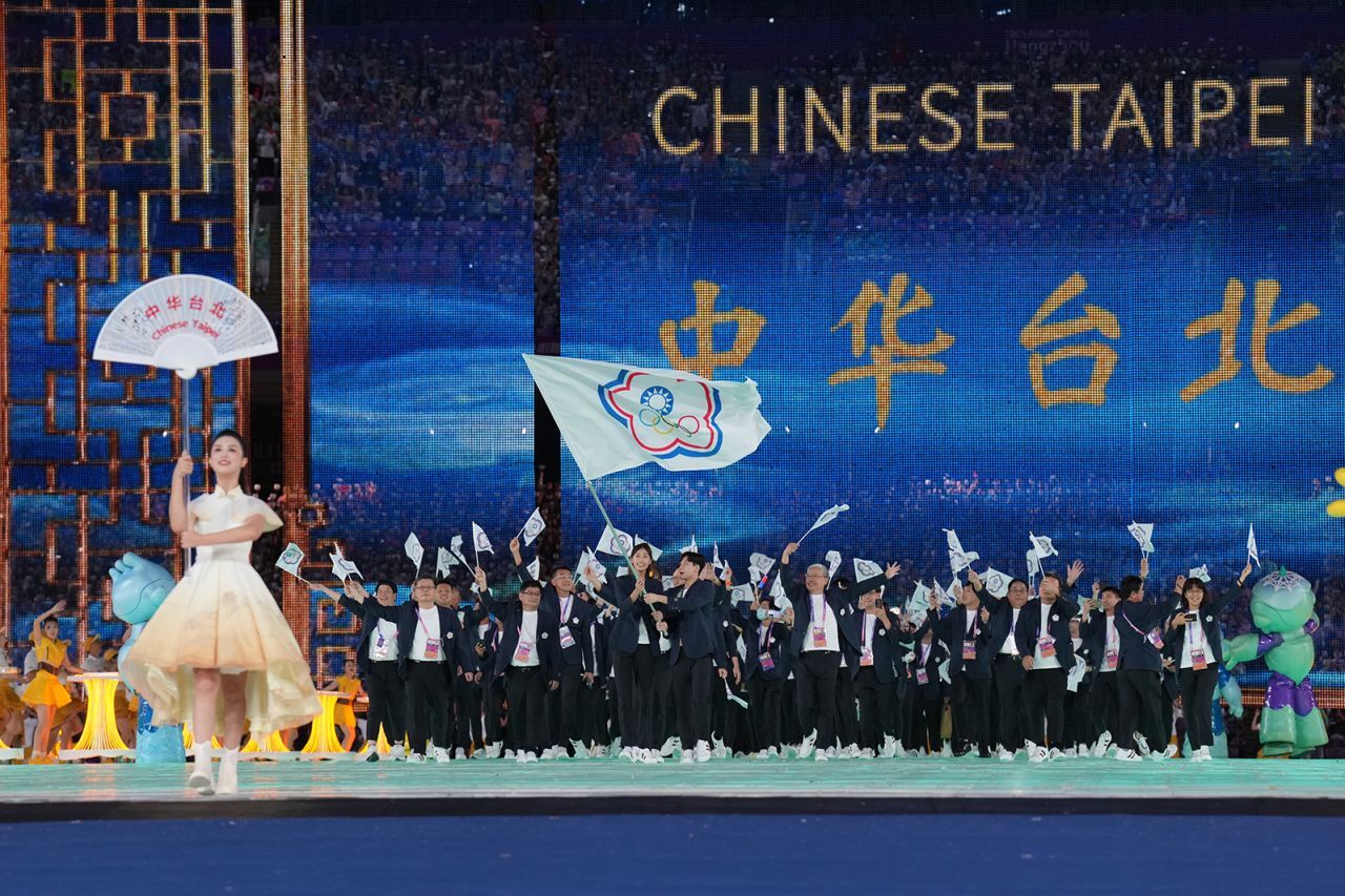 杭州アジア大会の台湾選手団の入場シーン＝９月２３日/Shi Tang/Getty Images