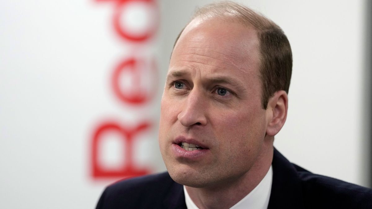 英ウィリアム皇太子、元ギリシャ国王の追悼行事の参列を取りやめ - CNN 