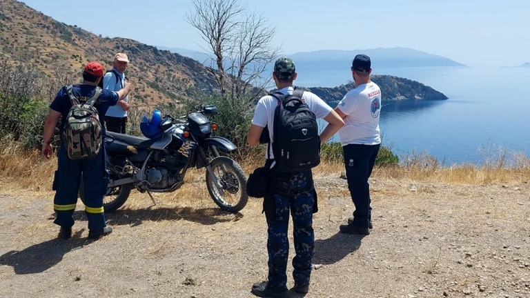 サモス島ではオランダ人男性の捜索活動が続いている/Hellenic Rescue Team of Samos