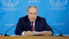 プーチン氏、戦争終結に向けた条件提示　ウクライナは拒否「完全な茶番」
