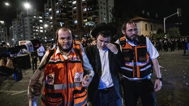 抗議に集まった超正統派ユダヤ教徒/Mostafa Alkharouf/Anadolu/Getty Images