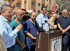 イスラエルから釈放のガザ病院長、収監中の「拷問」語る
