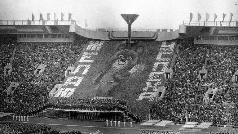 １９８０年モスクワ夏季五輪の「ミーシャ」/AP