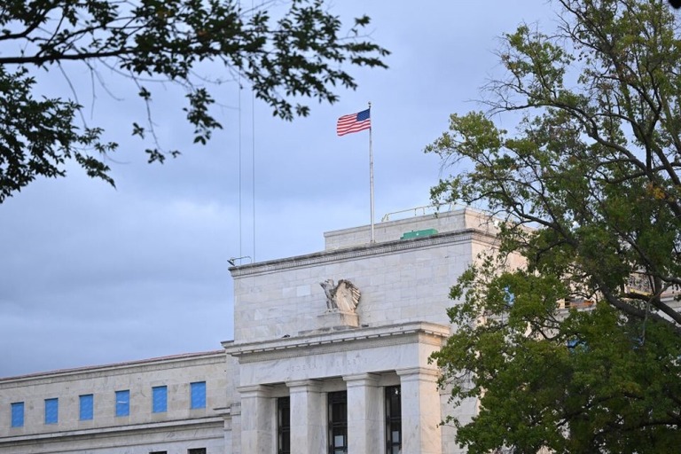 米連邦準備制度理事会（ＦＲＢ）本部＝１６日、米ワシントンＤＣ/Mandel Ngan/AFP/Getty Images