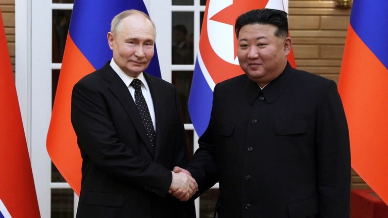 ロシアのプーチン大統領は今年６月に北朝鮮を訪問するなど、両国は友好関係を強めている/Gavriil Grigorov/Sputnik/Pool/Reuters