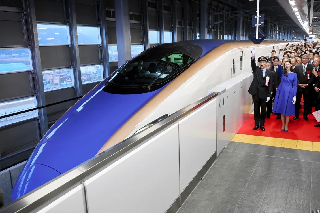 今年３月、北陸新幹線が敦賀駅まで延伸した/The Asahi Shimbun/Getty Images