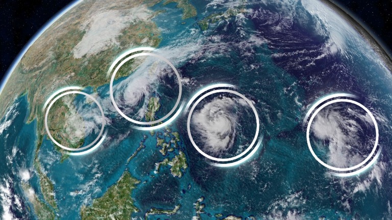 西太平洋海域に確認された四つの台風/CNNWeather