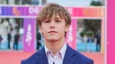 映画「ベイビー・ドライバー」に出演の１６歳俳優が死去、走行中の車両から転落　米