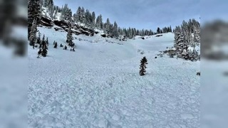 米ユタ州で男性が自ら起こした雪崩から一緒にいた兄弟を救助した