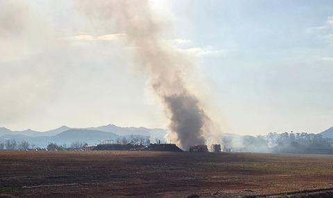 旅客機が着陸に失敗　韓国