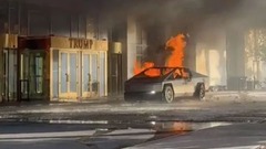 トランプホテルでテスラ車両爆発、１人死亡　米ラスベガス