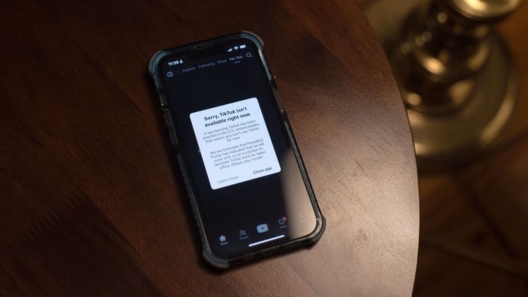 動画投稿アプリ「ＴｉｋＴｏｋ（ティックトック）」が、米国内のサービスを停止した/Emmalee Reed/CNN
