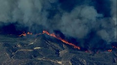 米ロス北部で新たな山火事、３万１０００人に避難命令